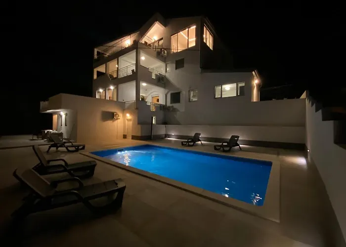 Villa Ana