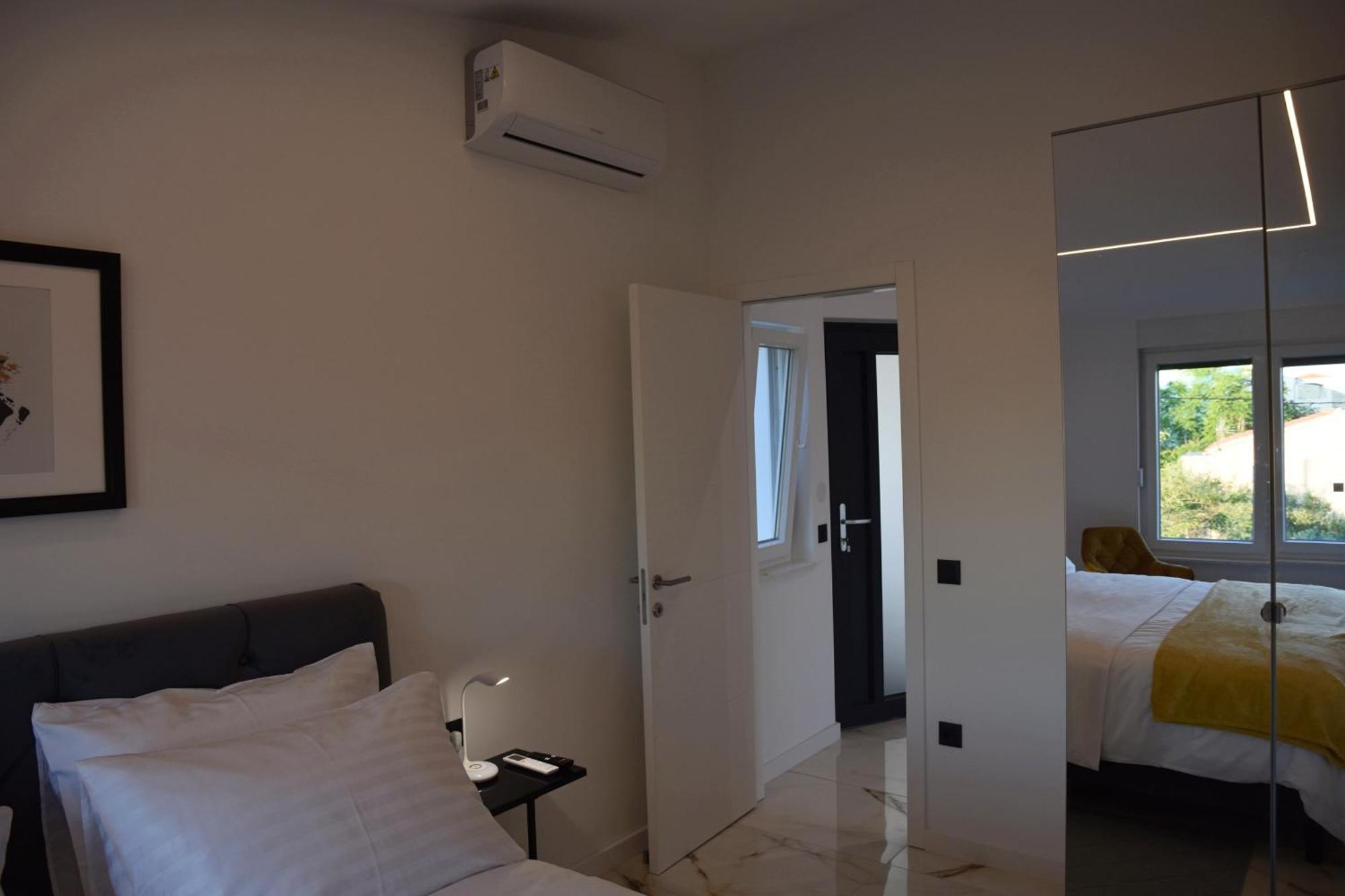 Ana Apartment